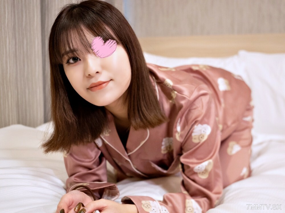 FC2-PPV-3205250 Pyjamas de Ojama♥ 一个18岁的纯正少女♥ 只是一个少女的南极永远在地上的东洋子♥ 略带倔强的青春♥