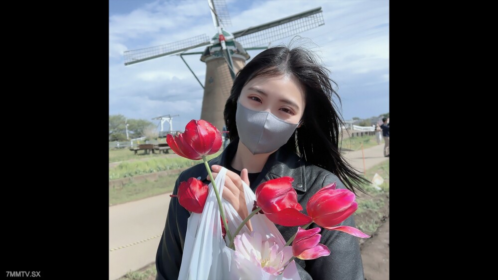 SAN-296 大公园女孩M-chan