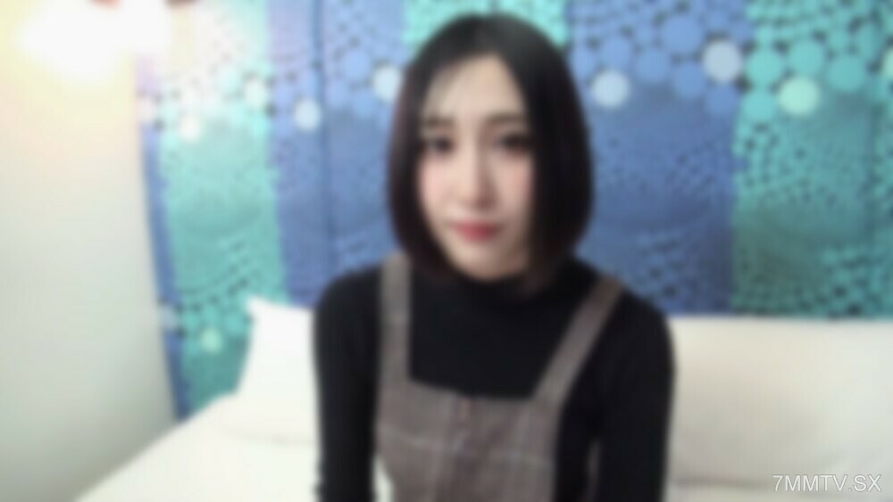 FC2-PPV-4407288 F罩杯漂亮，大腿高。风格独特、日式外观优美的珠宝设计师。它具有非常敏感和性敏感的美感，是一种非常流行和众所周知的剃须设施。中出在外阴！考试福利/口精！