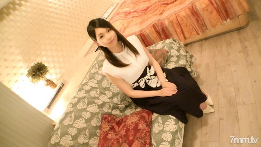 SIRO-3879 【第一枪】【整洁的娃娃脸】【初见天真】工作外的脏脸让美女前台著迷。喜欢阴茎的整洁干净的间隙口交。我觉得我阴道后面有个比我男朋友还大的东西。网上AV应用→AV体验拍摄1062