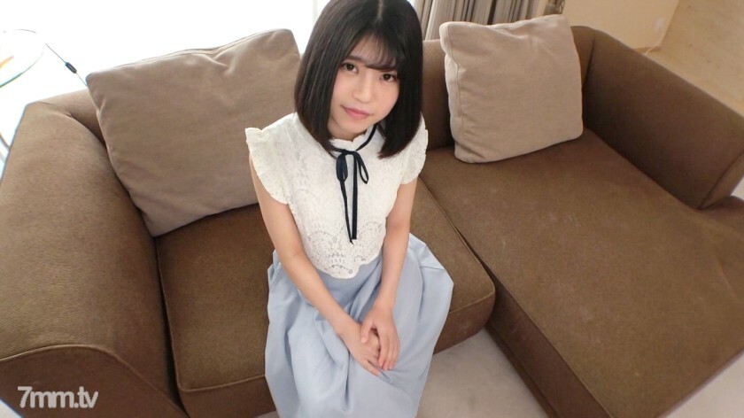 SIRO-4317 [第一枪] [我生命中的第二个人..] [18岁x无辜] 期待已久的大学生活，她的脑袋对淘气的事情疯狂。一连串无法单独获得的快感..网络AV应用→AV体验拍摄1389