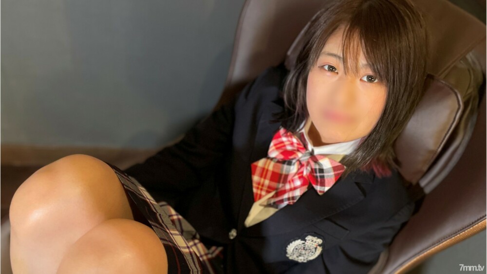 FC2-PPV-3028912 [私拍] 娃娃脸制服美少女奇闻趣事 光滑的蜜桃屁股太色情w
