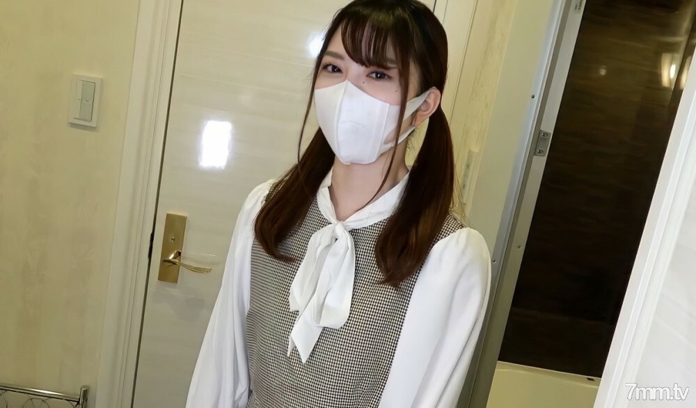 FC2-PPV-3124454 [无]新作品[感谢390pt]细腻紧致的小穴♥清纯超可爱的大学生♥至今为止经历过的两人…♥人生第一次生抽…第一次电动按摩…第一次满满的第一枪！ *评论福利/高画质Ve